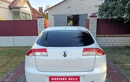 Renault Laguna III рестайлинг, 2009 год, 520 000 рублей, 3 фотография