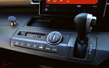 Honda Freed I, 2012 год, 1 120 000 рублей, 12 фотография