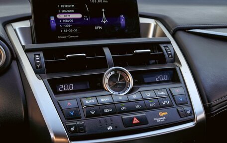 Lexus NX I, 2014 год, 2 870 000 рублей, 14 фотография