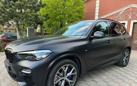 BMW X5, 2019 год, 6 950 000 рублей, 2 фотография