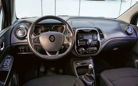 Renault Kaptur I рестайлинг, 2016 год, 1 370 000 рублей, 6 фотография