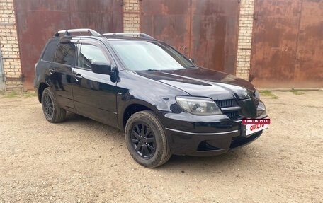 Mitsubishi Outlander III рестайлинг 3, 2006 год, 600 000 рублей, 8 фотография