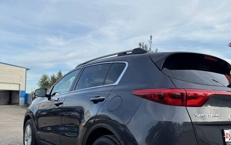 KIA Sportage IV рестайлинг, 2018 год, 2 100 000 рублей, 6 фотография