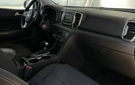 KIA Sportage IV рестайлинг, 2018 год, 2 100 000 рублей, 16 фотография