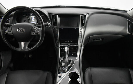 Infiniti Q50 I рестайлинг, 2016 год, 1 699 000 рублей, 16 фотография