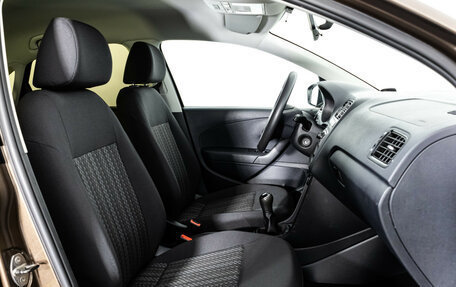 Volkswagen Polo VI (EU Market), 2017 год, 979 000 рублей, 14 фотография