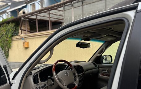 Toyota Sequoia II рестайлинг, 2006 год, 1 670 000 рублей, 7 фотография