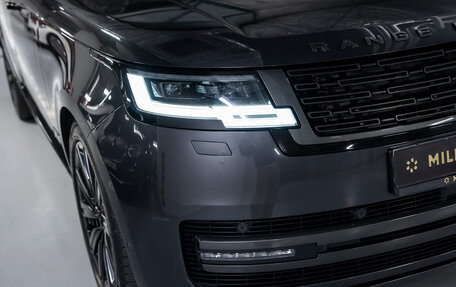Land Rover Range Rover IV рестайлинг, 2023 год, 18 700 000 рублей, 3 фотография