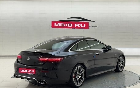 Mercedes-Benz E-Класс AMG, 2022 год, 6 191 123 рублей, 3 фотография