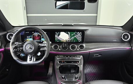 Mercedes-Benz E-Класс AMG, 2022 год, 6 312 123 рублей, 9 фотография