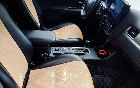 Mitsubishi Outlander III рестайлинг 3, 2012 год, 1 750 000 рублей, 20 фотография