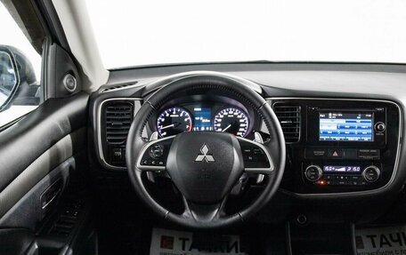 Mitsubishi Outlander III рестайлинг 3, 2012 год, 1 600 000 рублей, 9 фотография