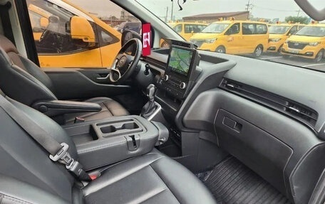 Hyundai Staria, 2022 год, 2 543 555 рублей, 9 фотография