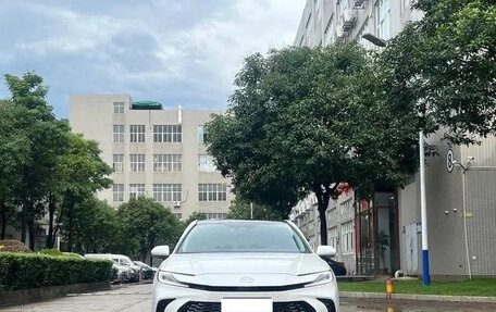 Toyota Camry, 2025 год, 3 400 500 рублей, 2 фотография