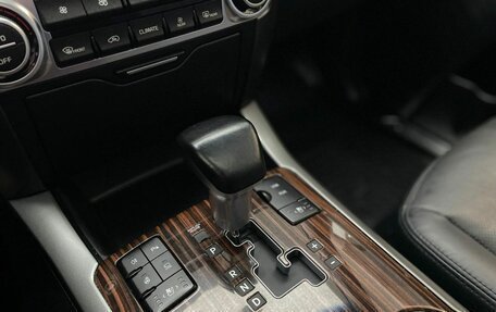 KIA Mohave I, 2013 год, 3 150 000 рублей, 18 фотография