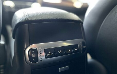 KIA Mohave I, 2013 год, 3 150 000 рублей, 24 фотография