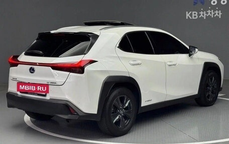 Lexus UX I, 2022 год, 2 200 500 рублей, 4 фотография