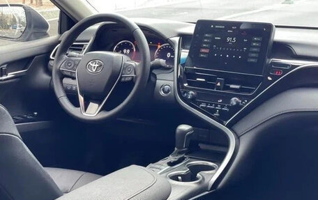Toyota Camry, 2021 год, 2 190 500 рублей, 8 фотография