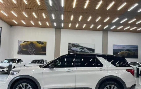 Ford Explorer VI, 2021 год, 2 720 500 рублей, 3 фотография
