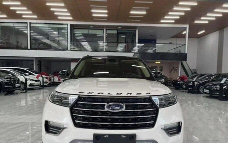 Ford Explorer VI, 2021 год, 2 720 500 рублей, 2 фотография