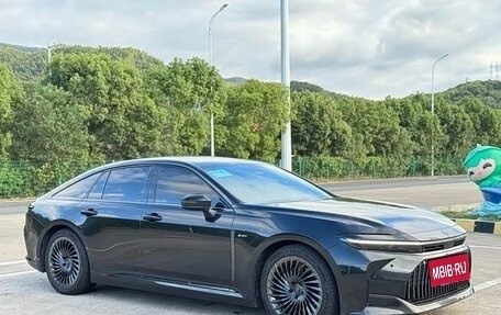 Toyota Crown, 2024 год, 6 247 000 рублей, 3 фотография