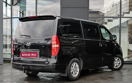 Hyundai Grand Starex Grand Starex I рестайлинг 2, 2011 год, 1 320 000 рублей, 4 фотография