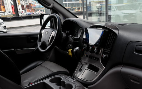 Hyundai Grand Starex Grand Starex I рестайлинг 2, 2011 год, 1 320 000 рублей, 14 фотография