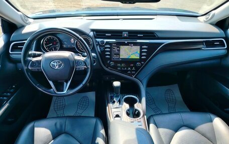 Toyota Camry, 2020 год, 3 410 000 рублей, 6 фотография
