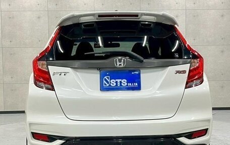 Honda Fit III, 2017 год, 1 148 000 рублей, 5 фотография