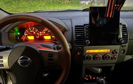 Nissan Pathfinder, 2005 год, 565 000 рублей, 5 фотография
