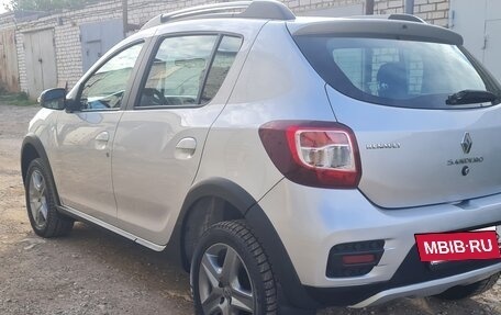 Renault Sandero II рестайлинг, 2015 год, 785 000 рублей, 7 фотография