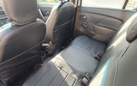 Renault Sandero II рестайлинг, 2015 год, 785 000 рублей, 17 фотография