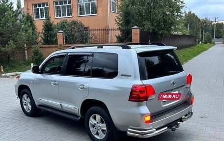 Toyota Land Cruiser 200, 2007 год, 3 250 000 рублей, 27 фотография