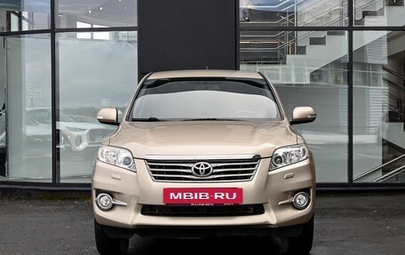 Toyota RAV4, 2011 год, 1 725 000 рублей, 2 фотография