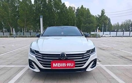 Volkswagen Passat CC, 2025 год, 3 540 000 рублей, 2 фотография
