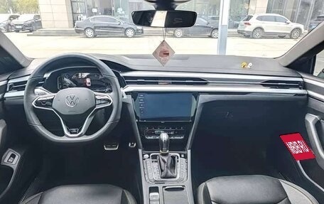 Volkswagen Passat CC, 2025 год, 3 540 000 рублей, 8 фотография