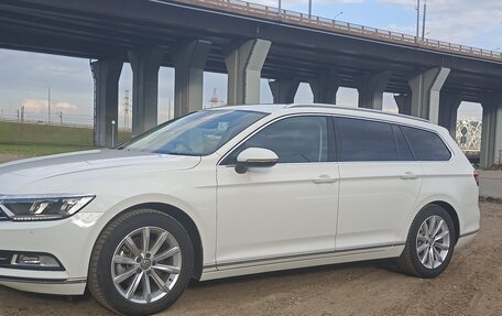Volkswagen Passat B8 рестайлинг, 2016 год, 1 620 000 рублей, 3 фотография