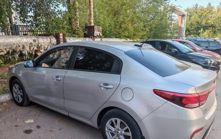 KIA Rio IV, 2017 год, 1 250 000 рублей, 4 фотография