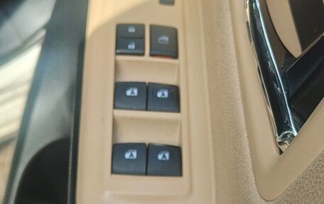 Toyota Noah III, 2014 год, 2 000 000 рублей, 18 фотография