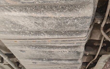 Toyota Noah III, 2014 год, 2 000 000 рублей, 24 фотография