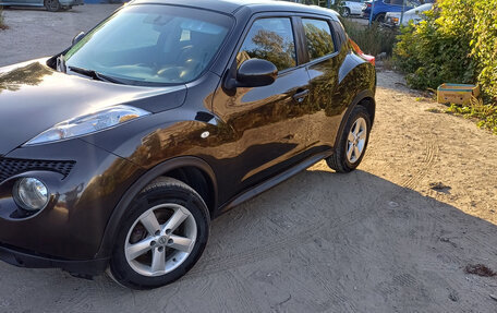 Nissan Juke II, 2011 год, 810 000 рублей, 2 фотография