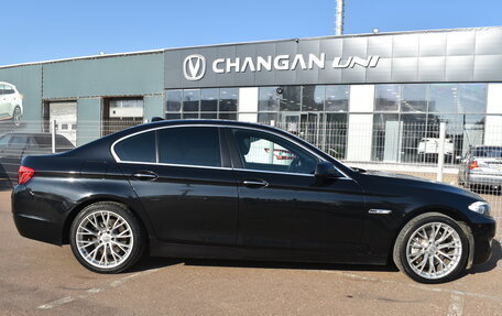 BMW 5 серия, 2012 год, 1 670 000 рублей, 7 фотография