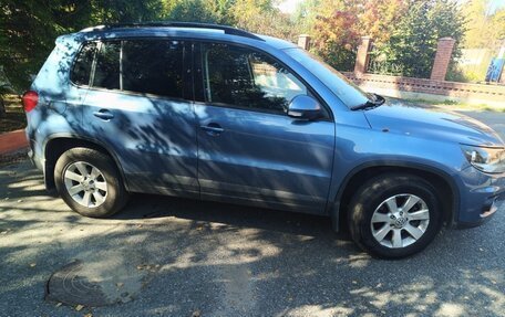 Volkswagen Tiguan I, 2013 год, 1 700 000 рублей, 2 фотография