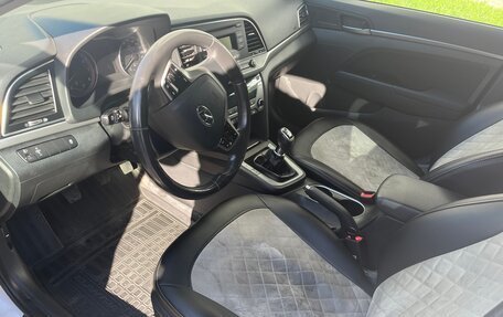 Hyundai Elantra VI рестайлинг, 2018 год, 1 415 000 рублей, 3 фотография
