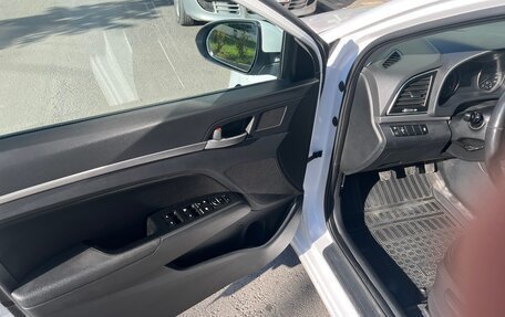 Hyundai Elantra VI рестайлинг, 2018 год, 1 415 000 рублей, 4 фотография
