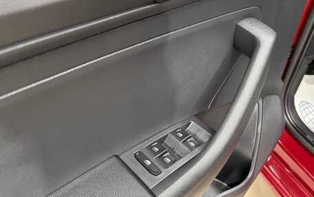 Volkswagen Polo VI (EU Market), 2021 год, 1 340 000 рублей, 8 фотография