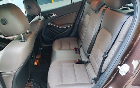 Mercedes-Benz GLA, 2014 год, 1 500 000 рублей, 13 фотография