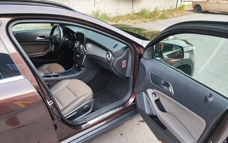 Mercedes-Benz GLA, 2014 год, 1 500 000 рублей, 11 фотография