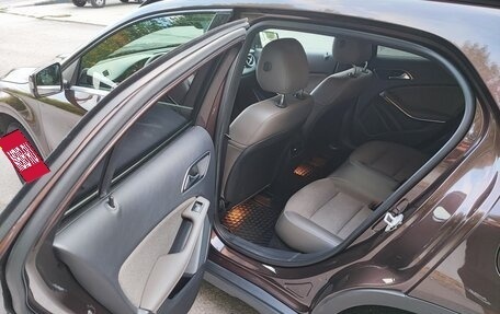 Mercedes-Benz GLA, 2014 год, 1 500 000 рублей, 12 фотография