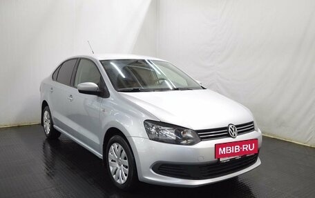 Volkswagen Polo VI (EU Market), 2011 год, 629 000 рублей, 3 фотография